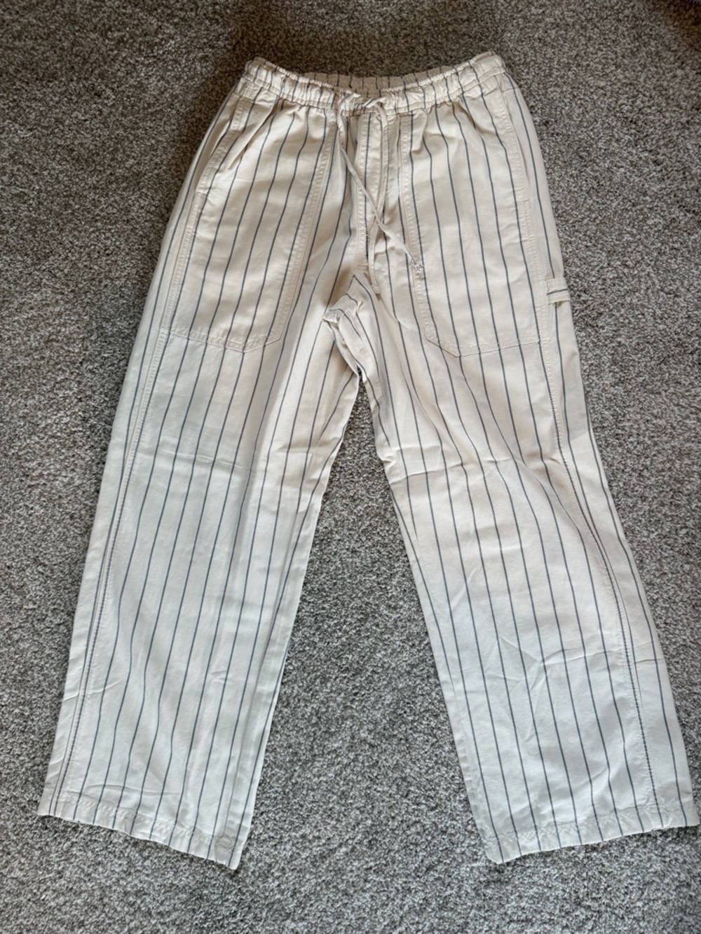 aerie Cream Pinstripe Drawstring Cargo Pants sz Small